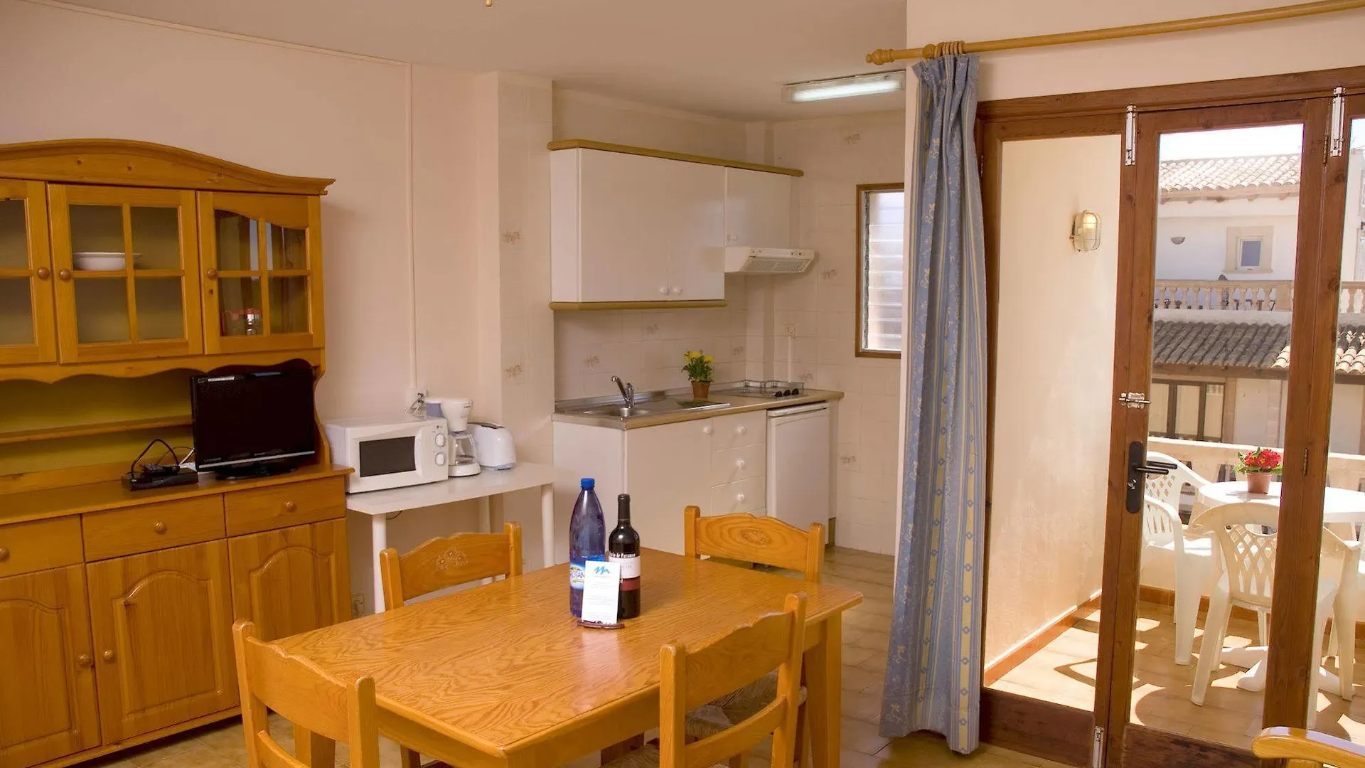 Апартаменты Vistalmar Apartamentos Кала Фигуера